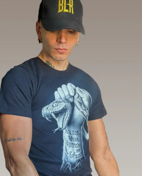 Camiseta Lengua de Serpiente · Blake